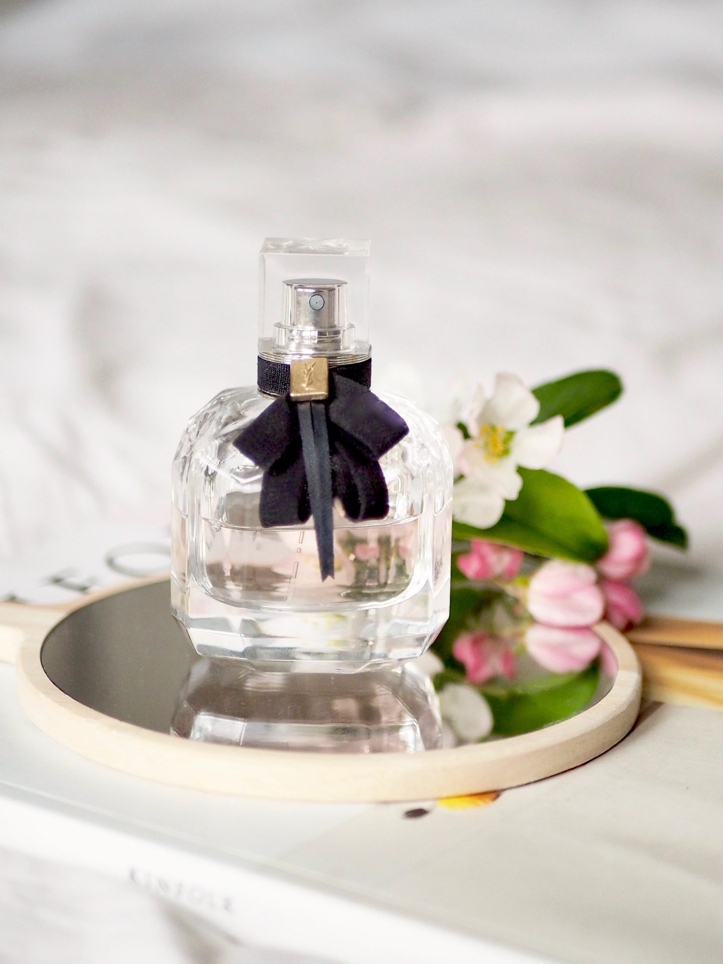 YSL Mon Paris perfume, a romantic scent that's light and floral. The perfect perfume for spring/summer www.ayelined.com