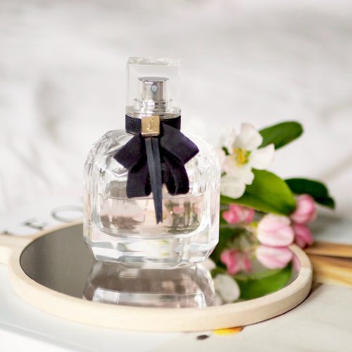 YSL Mon Paris perfume, a romantic scent that's light and floral. The perfect perfume for spring/summer www.ayelined.com