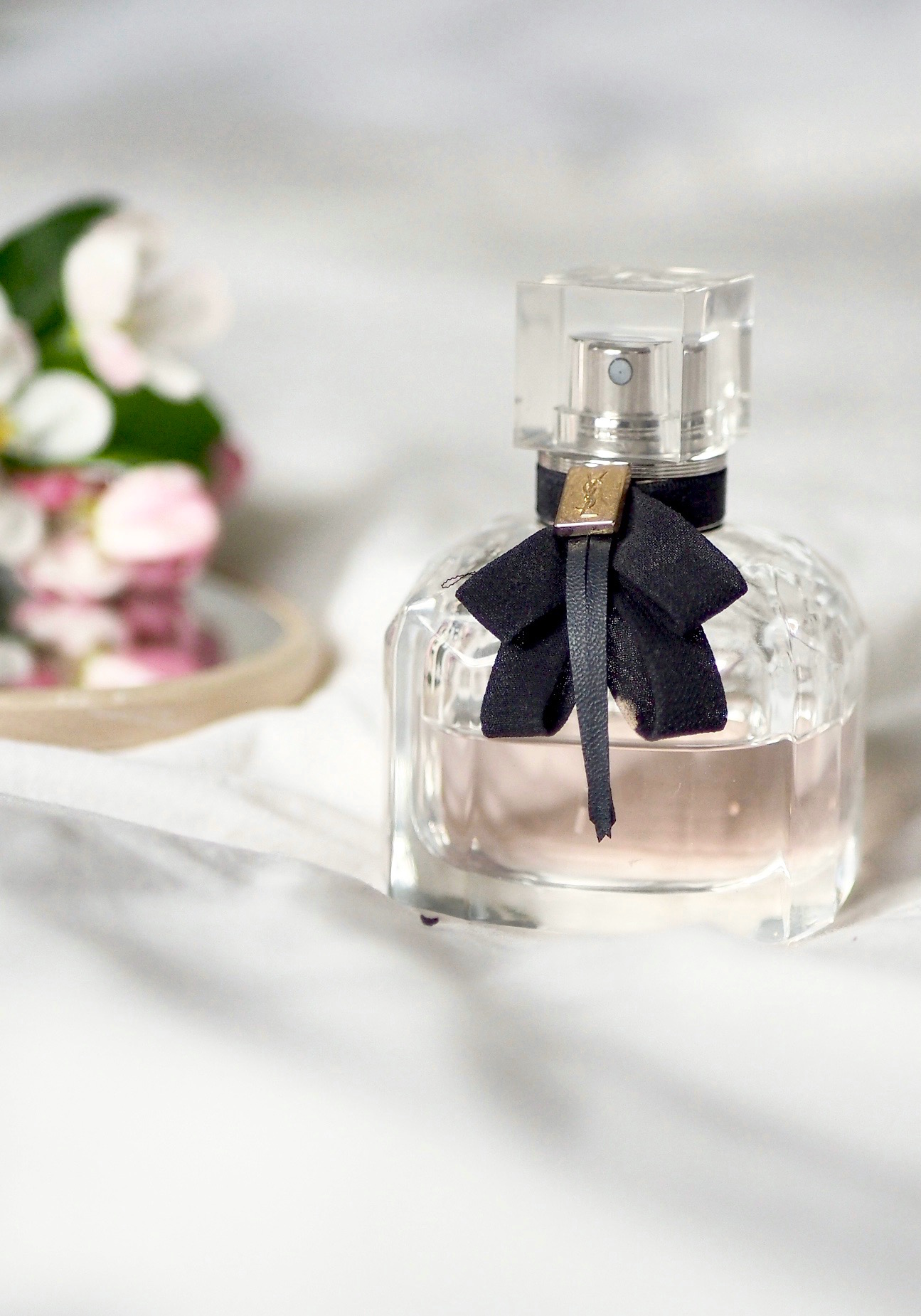 YSL Mon Paris perfume, a romantic scent that's light and floral. The perfect perfume for spring/summer. I also think this would make a beautiful present for a young woman. www.ayelined.com