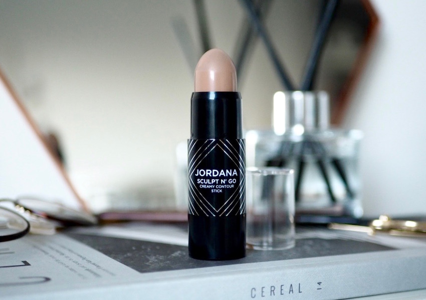Jordana Cosmetics Sculpt n go contour stick in light, the perfect contour shade for pale skin