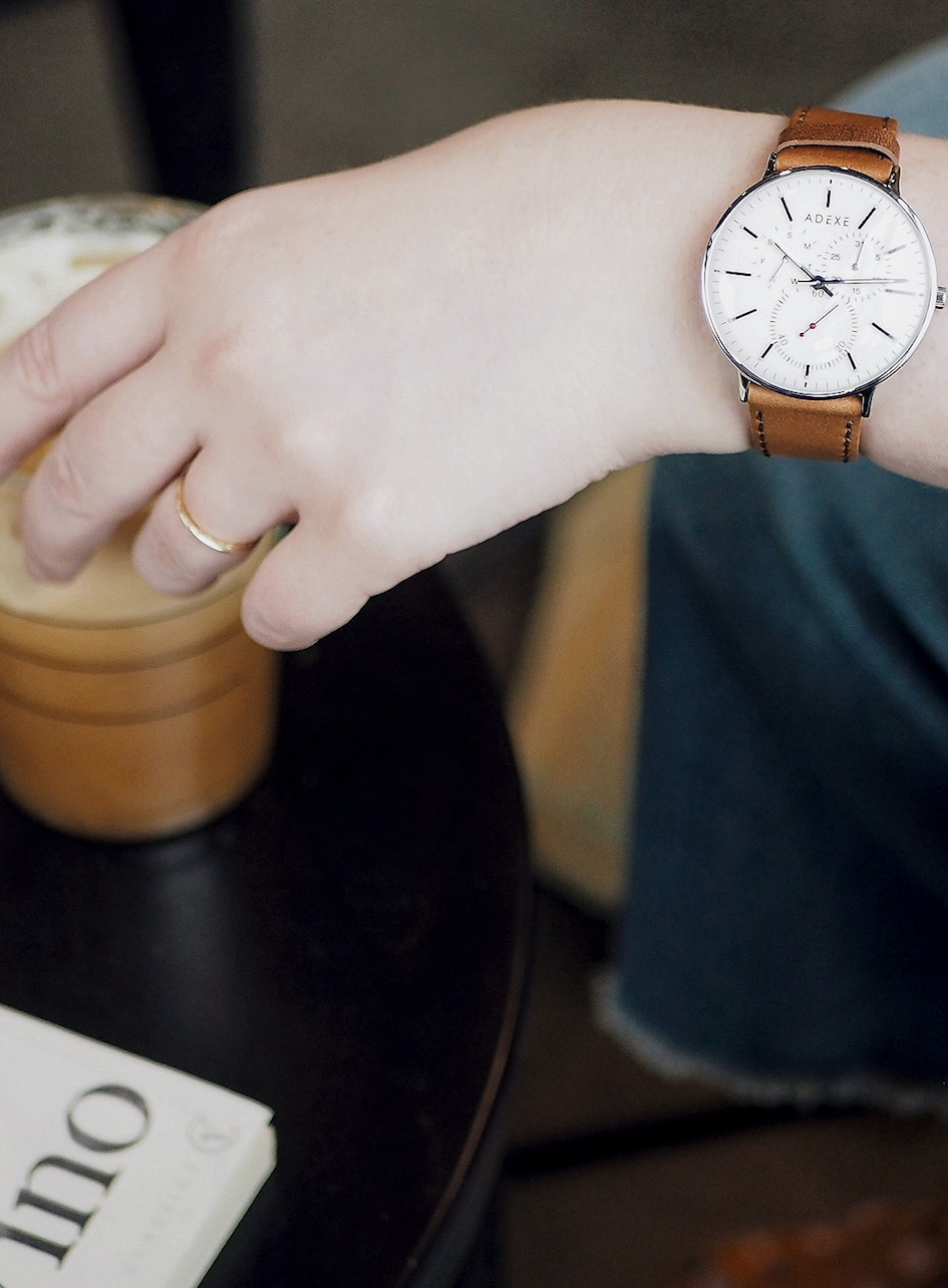 close up of adexe they watch, the gender neutral watch