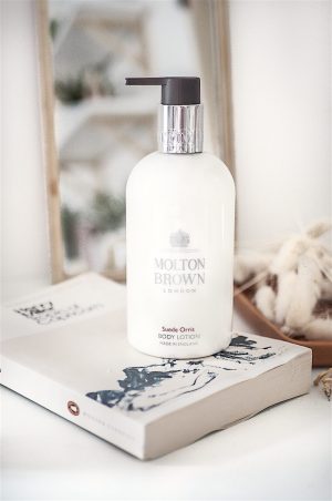 molton brown suede orris body lotion review