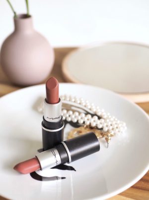 MAC mini lipsticks review and where to buy
