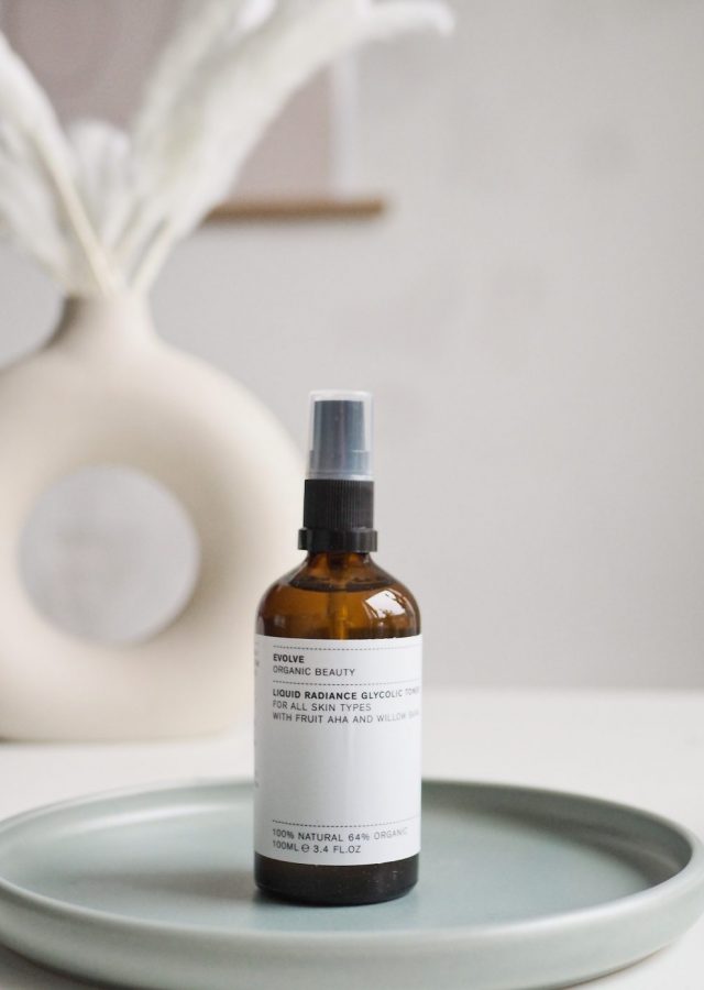 image of Evolve Radiance Glycolic toner