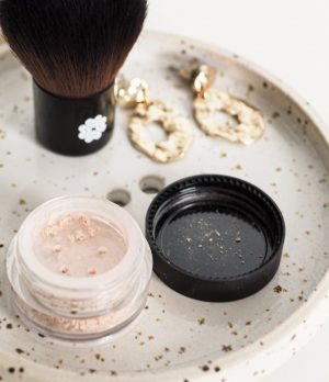 photo of lily lolo flawless silk finishing mineral powder